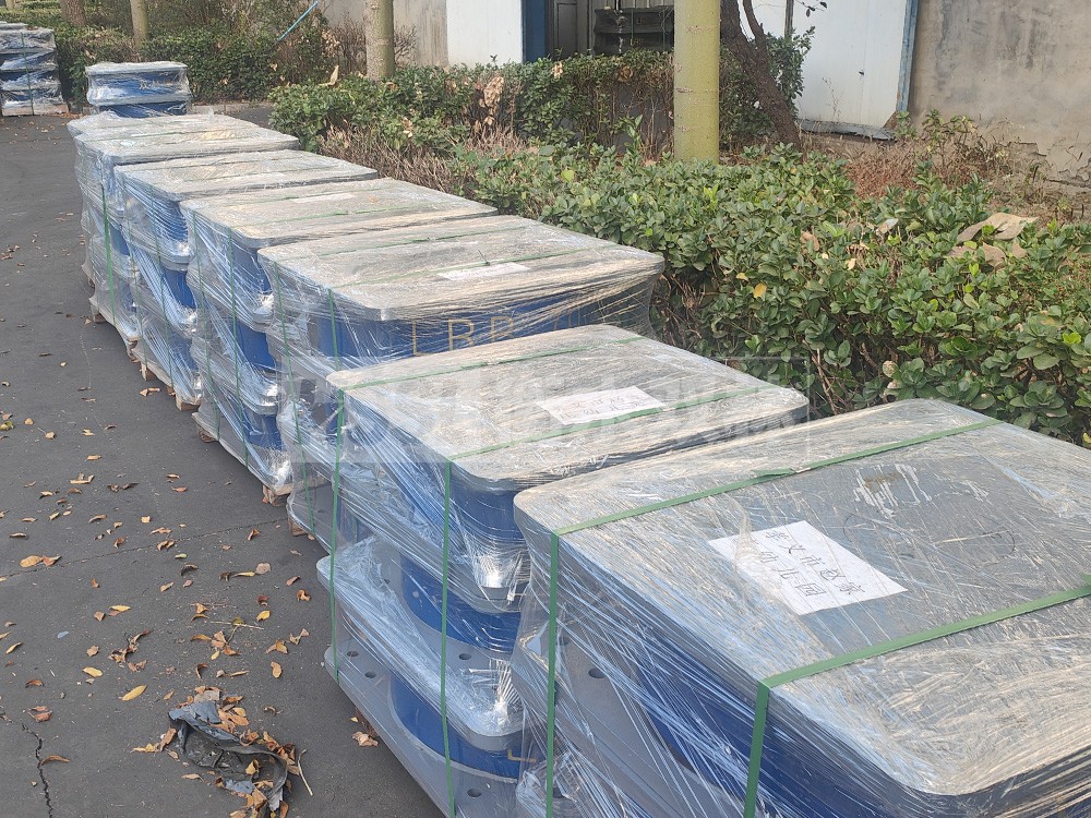 LRB1000铅芯隔震支座厂家电话 LNR天然橡胶隔震支座生产厂家 LRB1100隔震支座多少钱