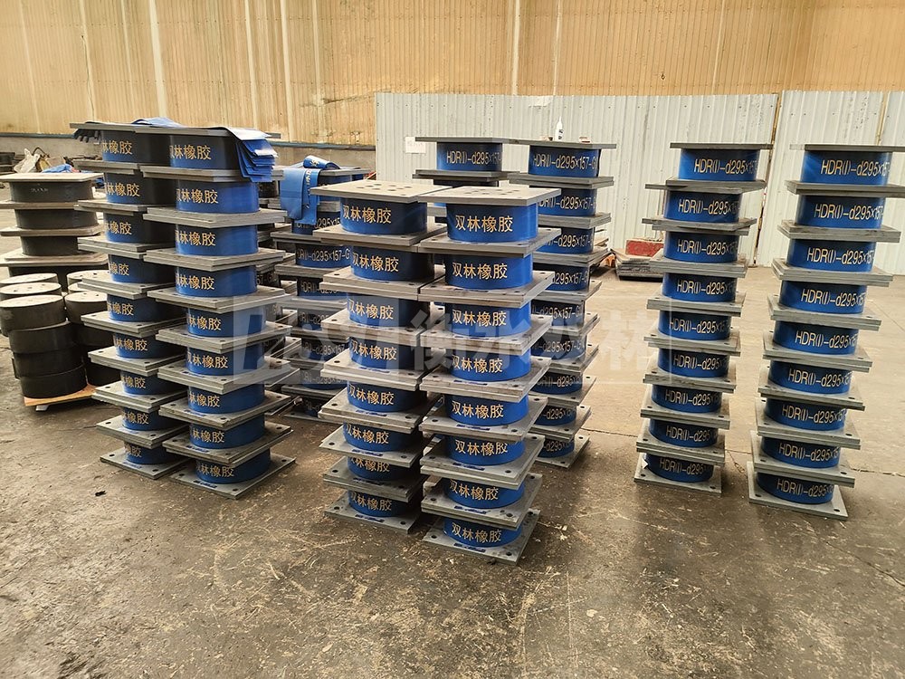 LRB700铅芯橡胶隔震支座生产厂家